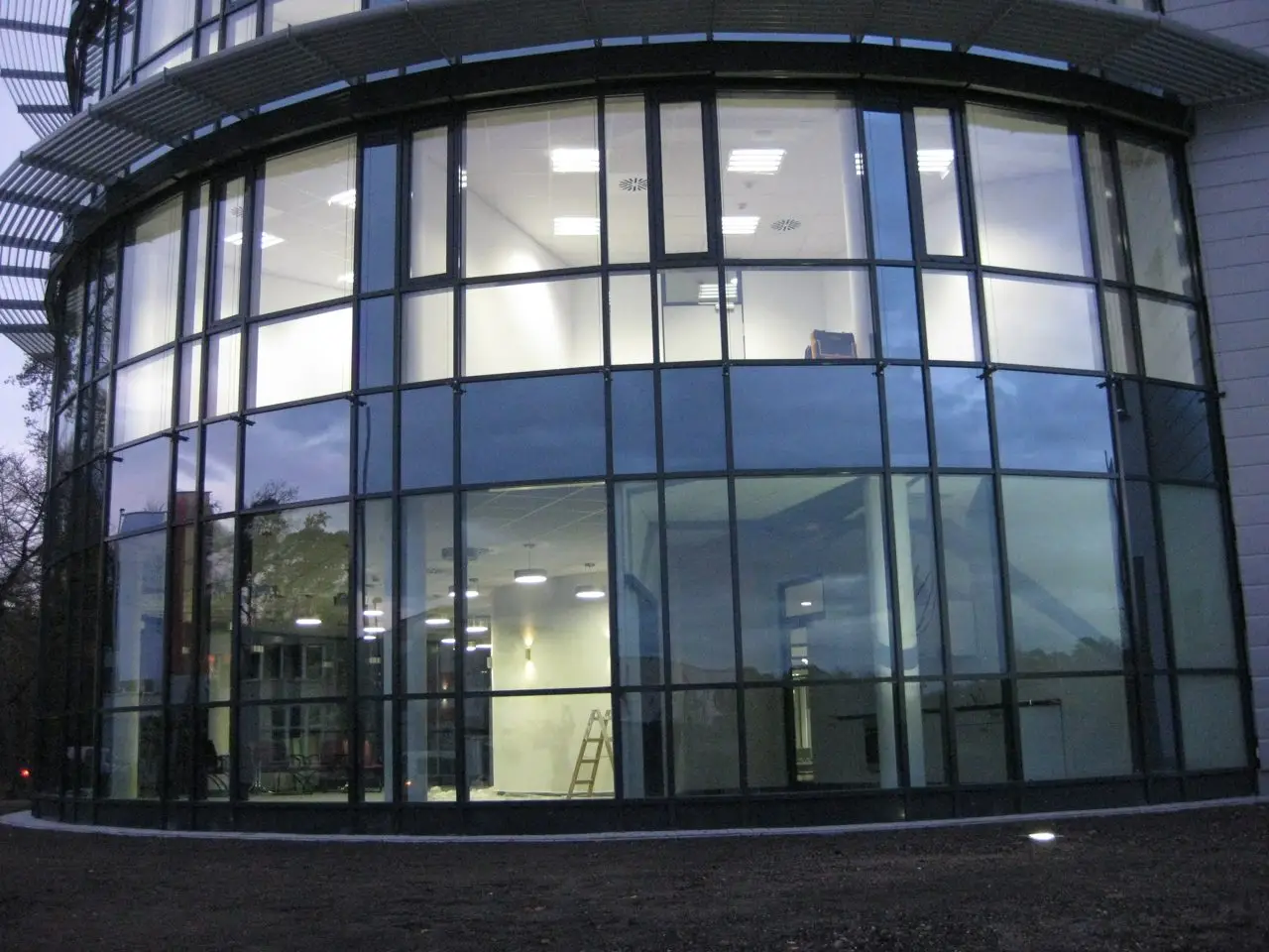JAS Neu-Isenburg, Schmelz Metallbau