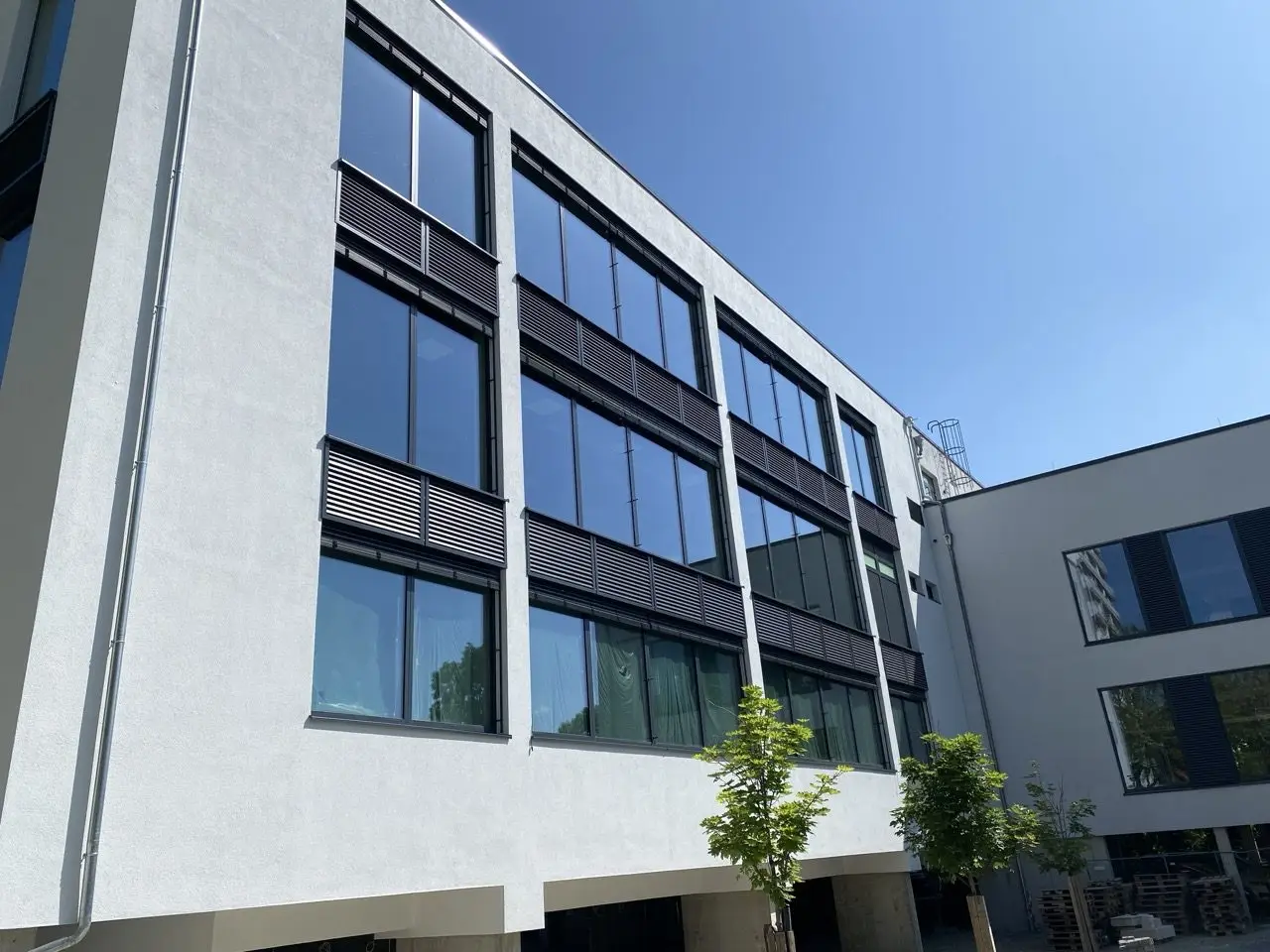 Sportcenter Bornheim, Schmelz Metallbau